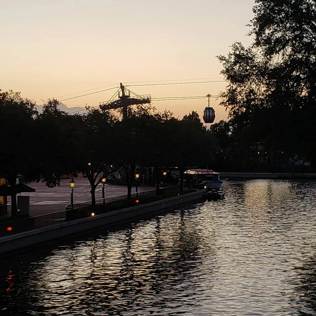 Tuesday, October 1st, 2019 – Disney Sunrise